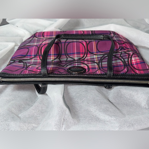 Coach Poppy Tartan Plaid Women's Vibrant Pink and Purple Plaid purse, tote, bag - Picture 12 of 12
